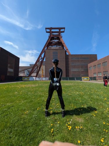 PXL 20250420 112006813